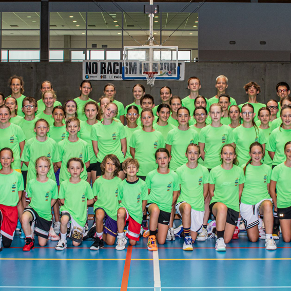 https://www.wapiti-basketball.be/wp-content/uploads/2025/03/summer-stage.jpg